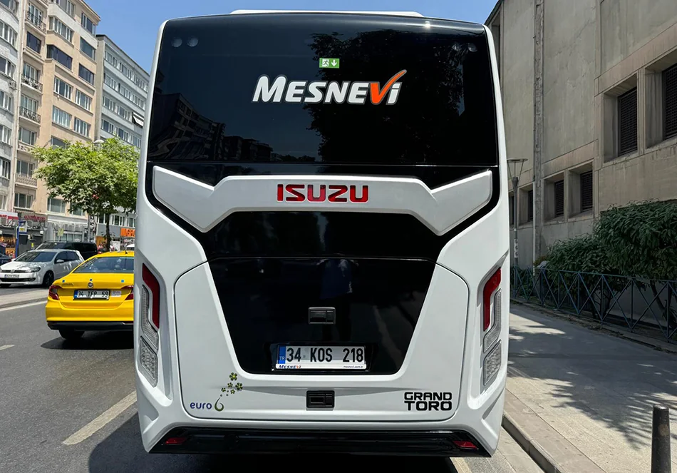 Isuzu Grand Toro