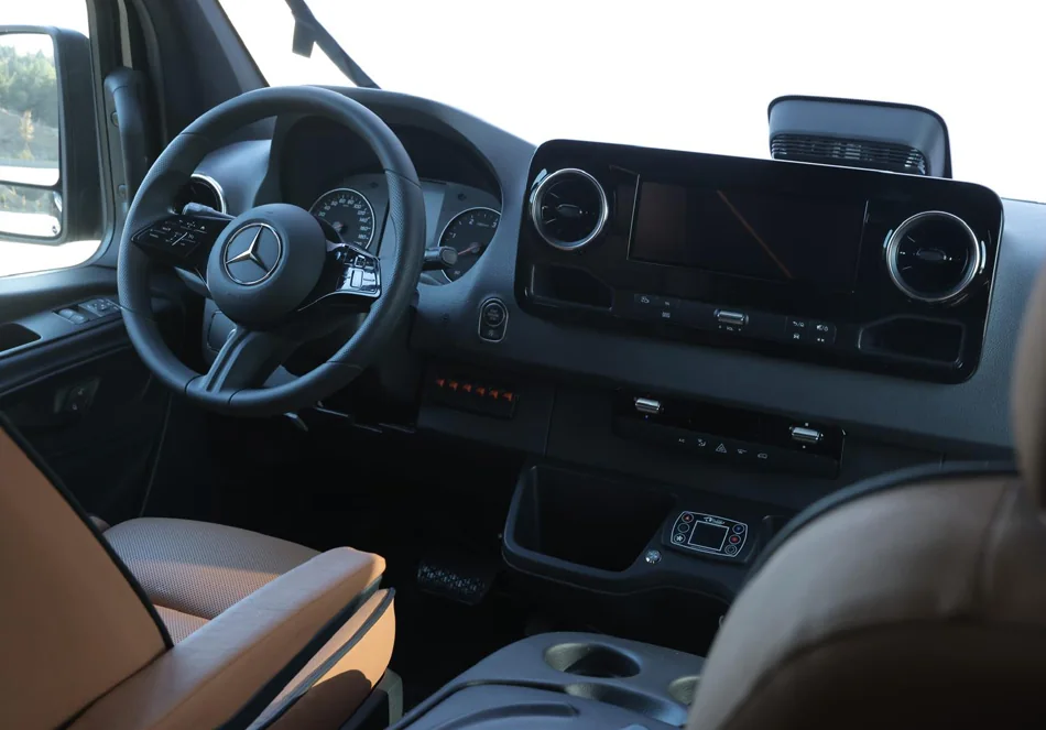 Mercedes-Benz Sprinter 2024