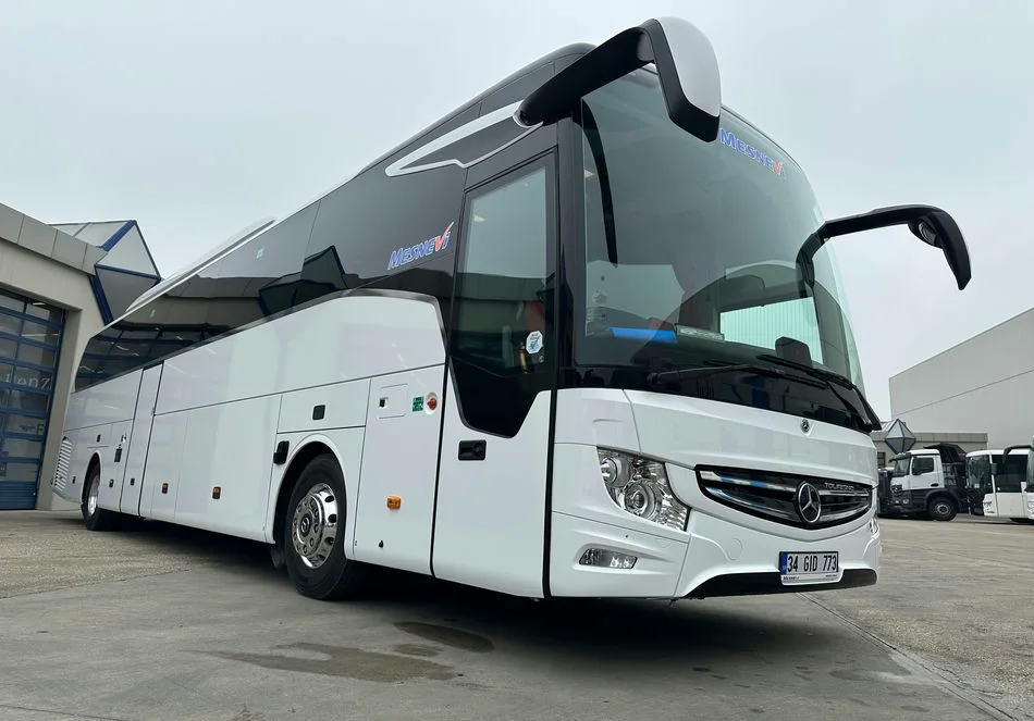Mercedes-Benz Tourismo 2023