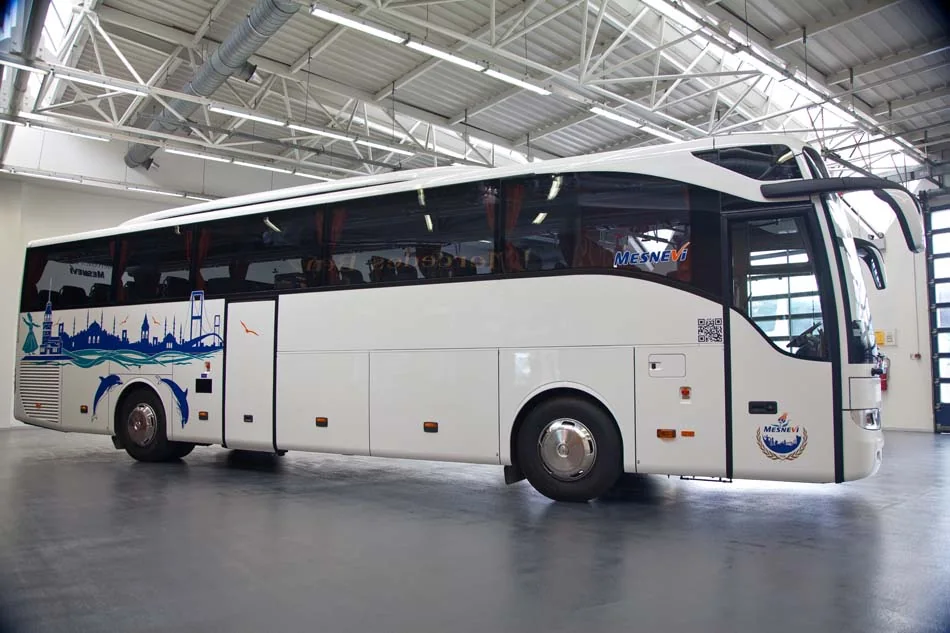 Mercedes-Benz Tourismo Standard
