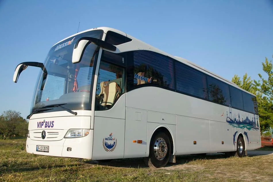 Mercedes-Benz Tourismo VIP (2+1)