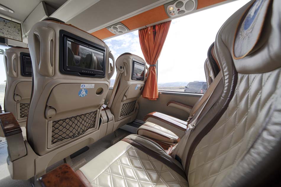 Mercedes-Benz TOURISMO VIP (2+1)