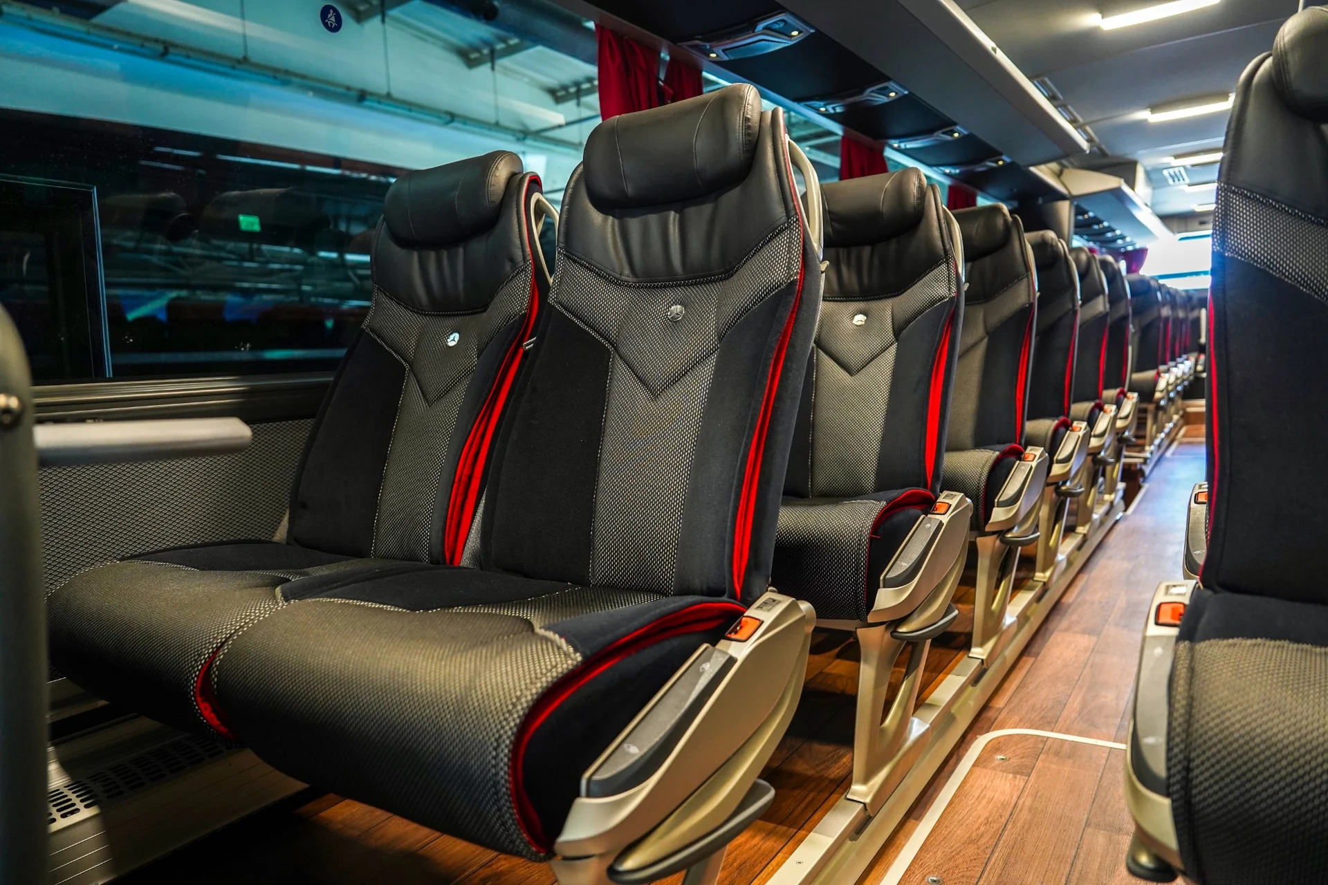 Mercedes-Benz Tourismo 2026